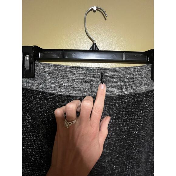 Liz Claiborne Wool Blend Skirt - Picture 6 of 8